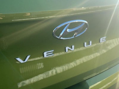 2024 Hyundai VENUE SEL