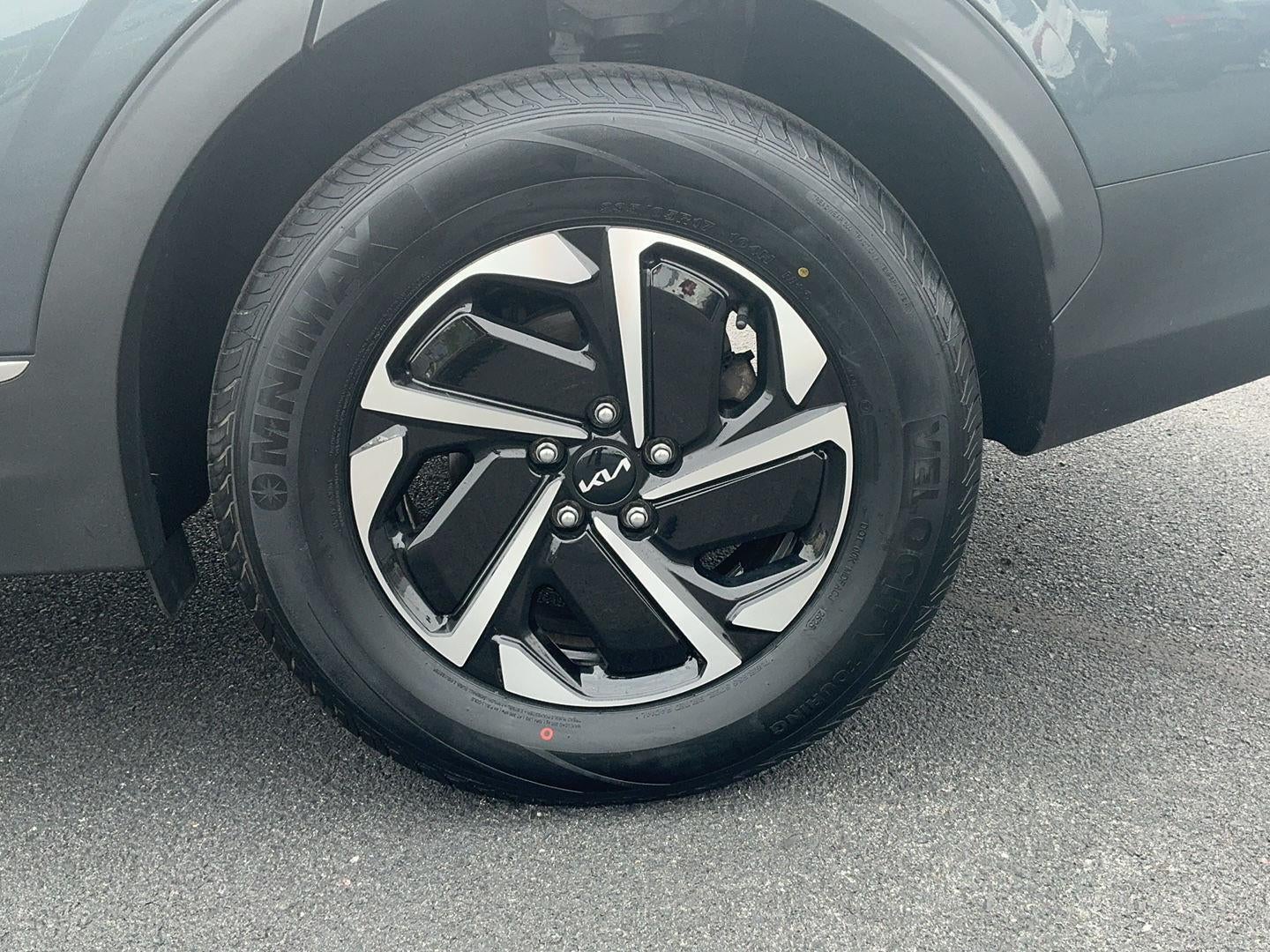 2023 Kia Sportage Hybrid LX