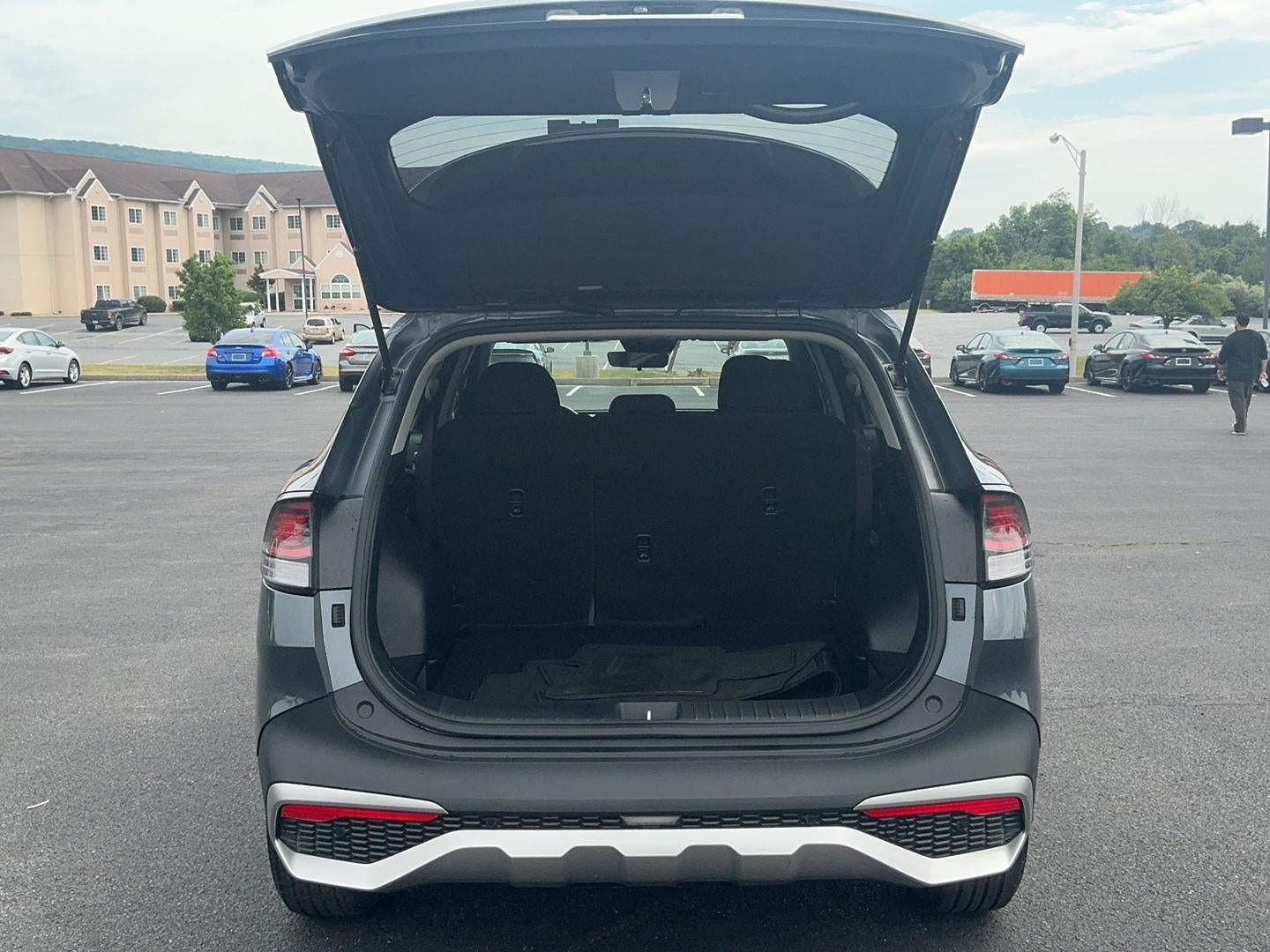 2023 Kia Sportage Hybrid LX