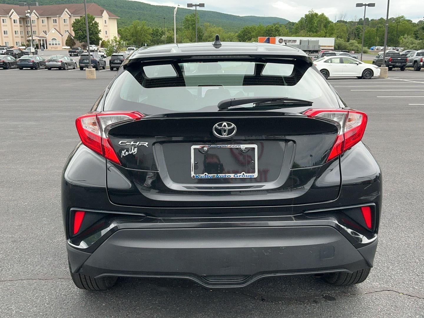 2021 Toyota C-HR LE