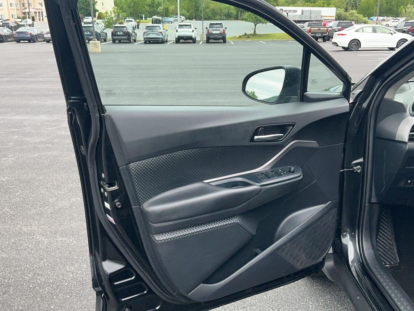 2021 Toyota C-HR LE