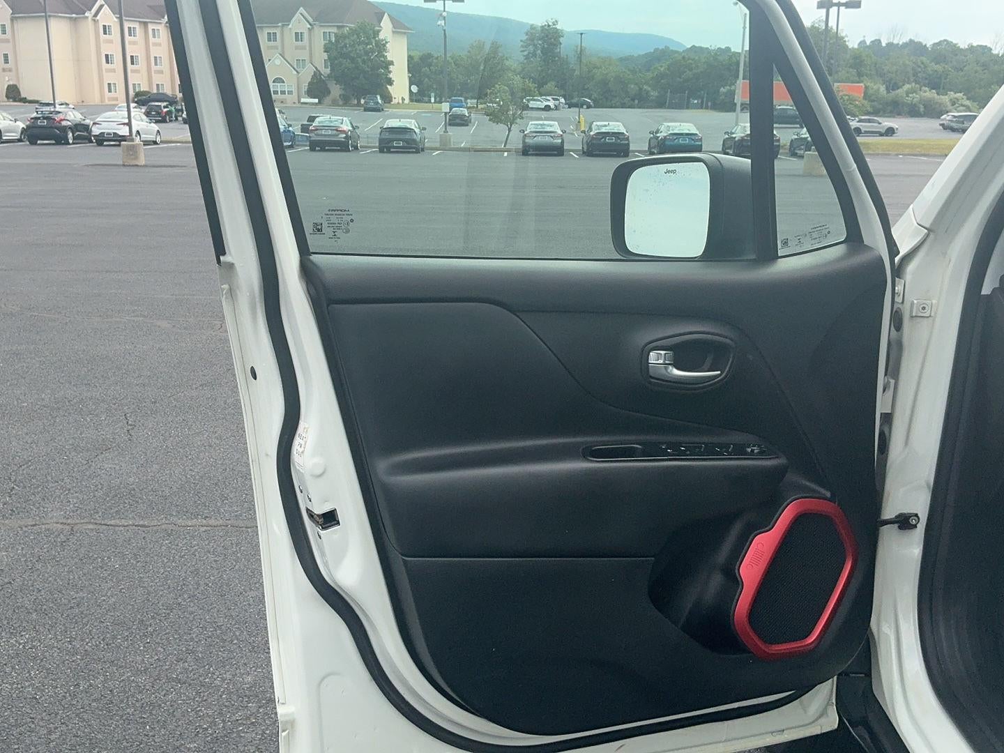 2016 Jeep RENEGADE TRAILHWK