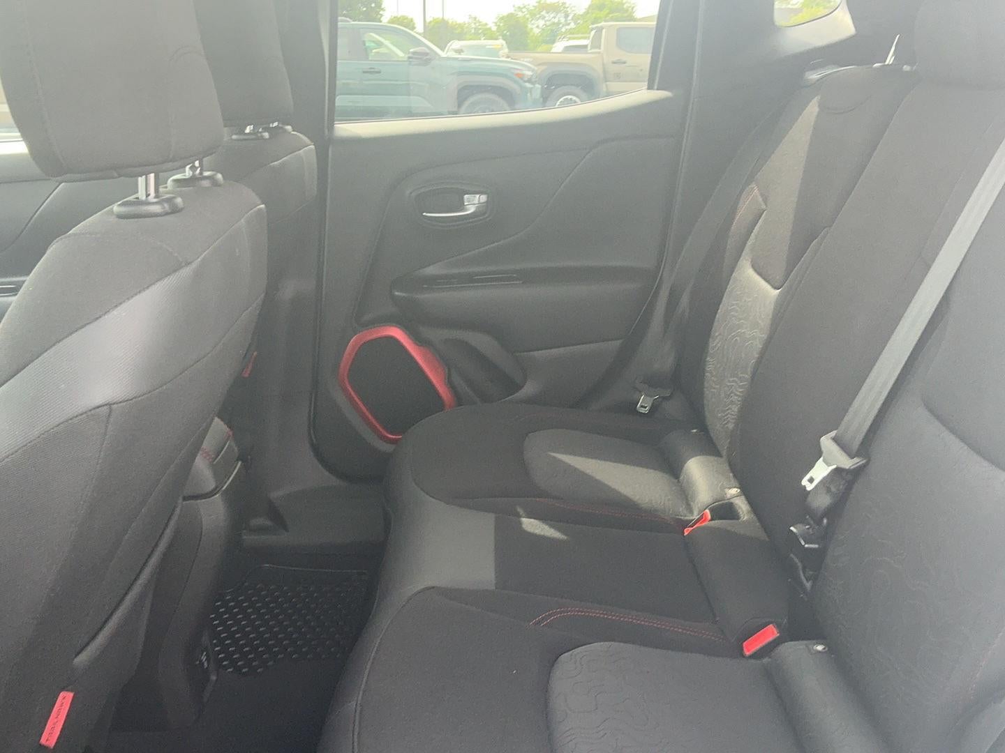 2016 Jeep RENEGADE TRAILHWK